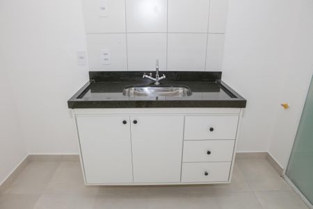 Apartamento para alugar com 37m², 2 quartos e sem vaga Apartamento para alugar com 37m², 2 quartos e sem vagaSala e Cozinha
