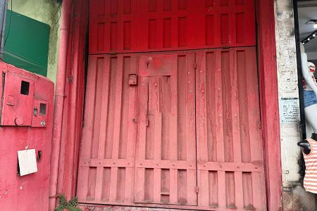 Casa para alugar com 150m², 2 quartos e 2 vagas Casa para alugar com 150m², 2 quartos e 2 vagasFachada