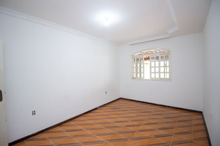 Casa para alugar com 150m², 2 quartos e 2 vagas Casa para alugar com 150m², 2 quartos e 2 vagasQuarto 1