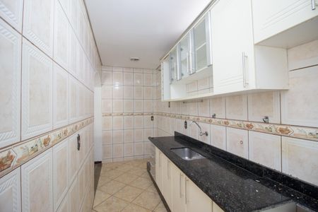 Casa para alugar com 150m², 2 quartos e 2 vagas Casa para alugar com 150m², 2 quartos e 2 vagasCozinha