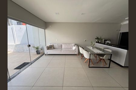 Casa para alugar com 3 quartos, 160m² em Canudos, Novo Hamburgo