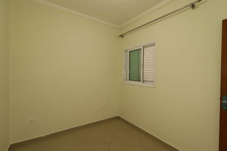 Quarto de apartamento para alugar com 2 quartos, 48m² em Vila Guaraciaba, Santo André