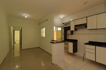 Sala de apartamento para alugar com 2 quartos, 48m² em Vila Guaraciaba, Santo André