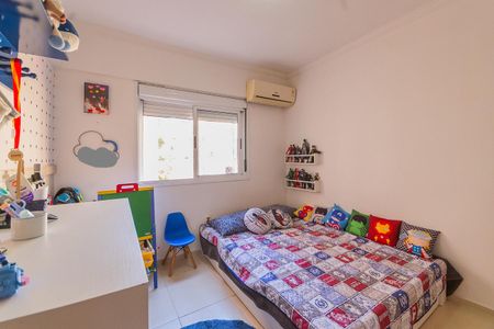 Quarto 1 de apartamento à venda com 2 quartos, 78m² em Bela Vista, Porto Alegre