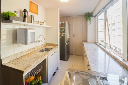 Apartamento à venda com 78m², 2 quartos e 1 vagaCozinha