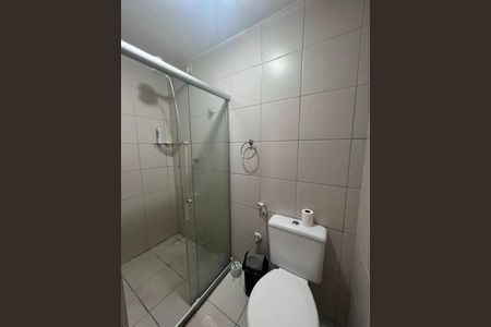 Banheiro de apartamento para alugar com 1 quarto, 45m² em Graça, Salvador