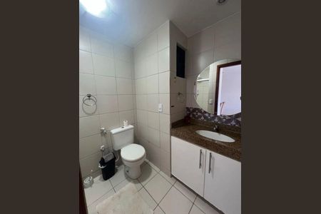 Banheiro  de apartamento para alugar com 1 quarto, 45m² em Graça, Salvador
