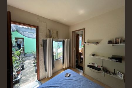 Casa à venda com 350m², 3 quartos e 2 vagasQuarto da casa 2