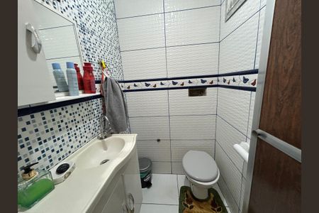 Casa à venda com 350m², 3 quartos e 2 vagasLavabo