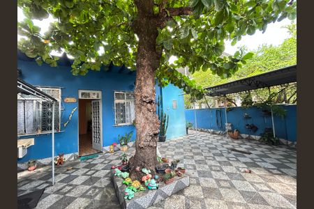 Casa à venda com 350m², 3 quartos e 2 vagasQuintal da casa 1