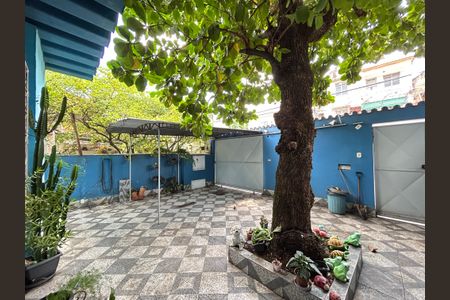 Casa à venda com 350m², 3 quartos e 2 vagasQuintal da casa 1