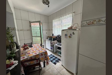 Casa à venda com 350m², 3 quartos e 2 vagasCozinha