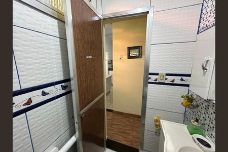 Casa à venda com 350m², 3 quartos e 2 vagasLavabo