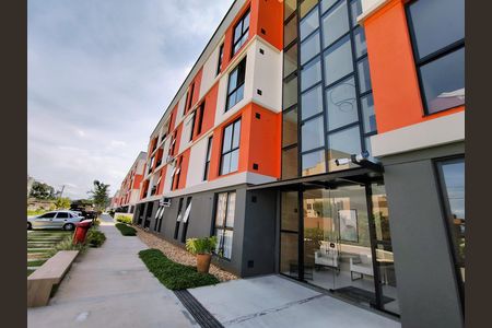 Fachada do bloco de apartamento para alugar com 2 quartos, 45m² em Serraria, São José