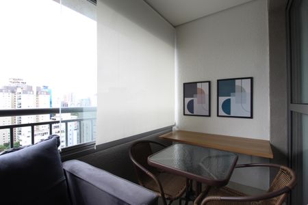 Varanda de kitnet/studio para alugar com 1 quarto, 25m² em Planalto Paulista, São Paulo