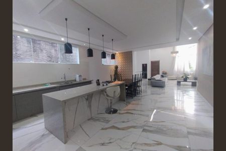 Casa à venda com 560m², 3 quartos e 2 vagasFoto 05