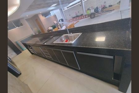 Casa à venda com 560m², 3 quartos e 2 vagasFoto 26