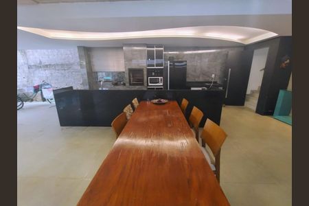 Casa à venda com 560m², 3 quartos e 2 vagasFoto 28