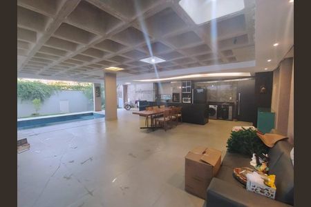 Casa à venda com 560m², 3 quartos e 2 vagasFoto 23