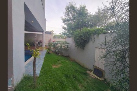 Casa à venda com 560m², 3 quartos e 2 vagasFoto 37