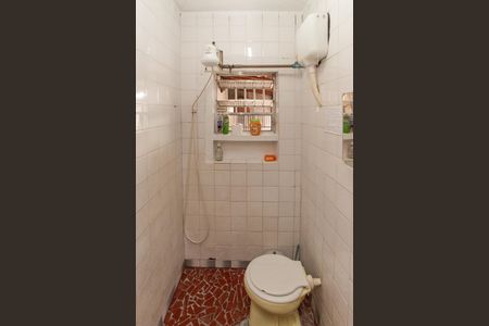 Casa à venda com 263m², 3 quartos e 6 vagas Casa à venda com 263m², 3 quartos e 6 vagasÁrea de Serviço e Quintal