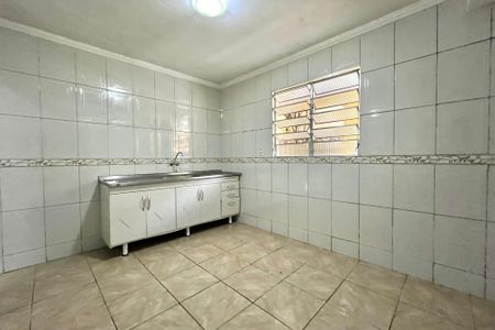Casa para alugar com 45m², 1 quarto e sem vaga Casa para alugar com 45m², 1 quarto e sem vagaSala/Cozinha