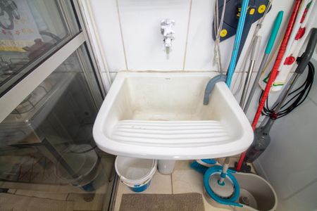 Apartamento para alugar com 80m², 3 quartos e 1 vagaÁrea de Serviço