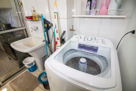 Apartamento para alugar com 80m², 3 quartos e 1 vagaÁrea de Serviço