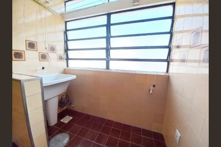 Área de Serviço  de apartamento para alugar com 1 quarto, 39m² em Rio Branco, Porto Alegre