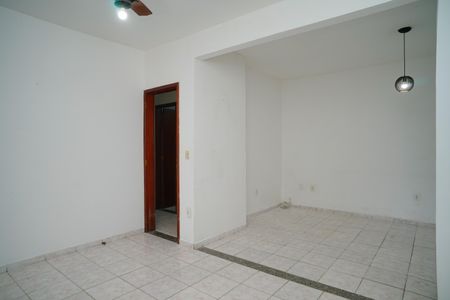 Sala de casa para alugar com 3 quartos, 300m² em Itaipuaçu, Maricá