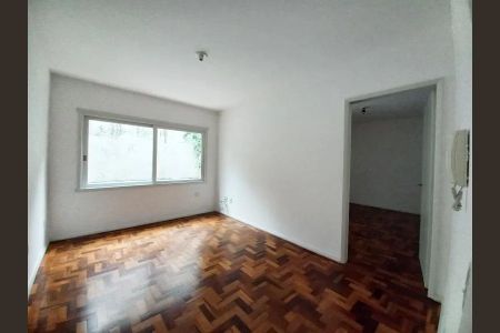 Sala  de apartamento para alugar com 1 quarto, 40m² em Rio Branco, Porto Alegre