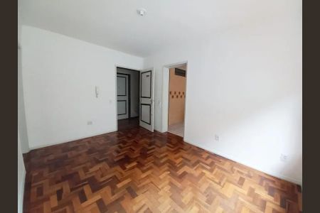 Sala  de apartamento para alugar com 1 quarto, 40m² em Rio Branco, Porto Alegre