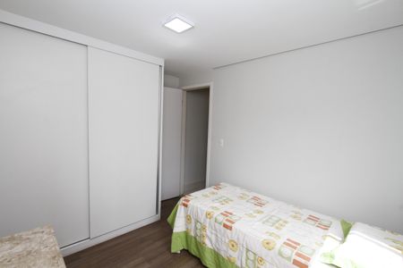 Apartamento para alugar com 74m², 2 quartos e 2 vagasQuarto 2