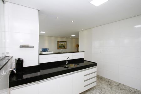 Apartamento para alugar com 74m², 2 quartos e 2 vagasCozinha