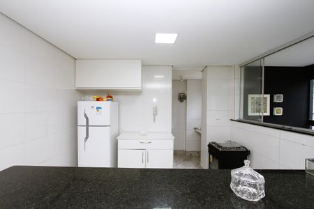 Apartamento para alugar com 74m², 2 quartos e 2 vagasCozinha