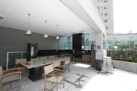 Apartamento para alugar com 74m², 2 quartos e 2 vagasÁrea comum - Churrasqueira