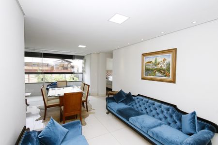 Sala de apartamento para alugar com 2 quartos, 74m² em Buritis, Belo Horizonte