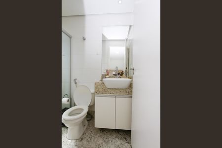 Apartamento para alugar com 74m², 2 quartos e 2 vagasBanheiro da Suíte 1