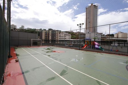 Apartamento para alugar com 74m², 2 quartos e 2 vagasQuadra Esportiva