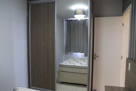 Quarto 01 de apartamento para alugar com 2 quartos, 54m² em Setor Negrão de Lima, Goiânia