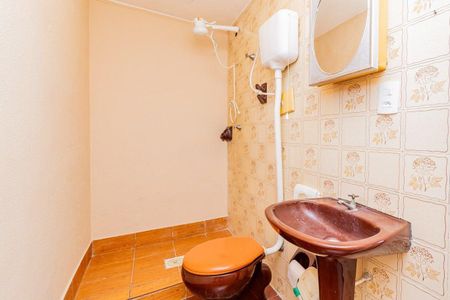 Apartamento para alugar com 66m², 2 quartos e sem vagaBanheiro