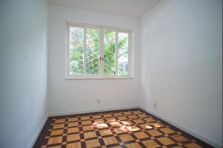 Apartamento para alugar com 98m², 3 quartos e sem vagaSuíte 1