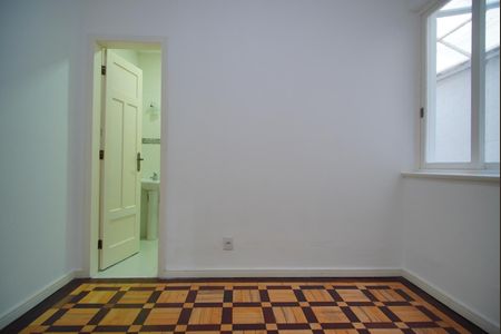 Apartamento para alugar com 98m², 3 quartos e sem vagaSuíte 2