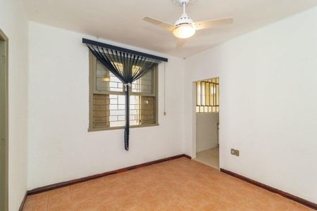 Sala  de apartamento para alugar com 3 quartos, 74m² em Menino Deus, Porto Alegre