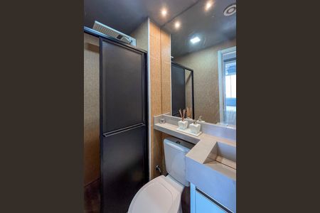 Apartamento à venda com 34m², 2 quartos e sem vagaBanheiro 