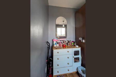 Quarto 1 de apartamento para alugar com 2 quartos, 34m² em Parque Fongaro, São Paulo