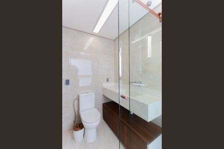 Apartamento para alugar com 70m², 2 quartos e 1 vagaBanheiro da suíte