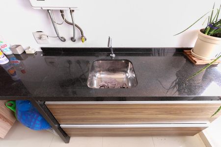 Apartamento para alugar com 70m², 2 quartos e 1 vagaÁrea de serviço