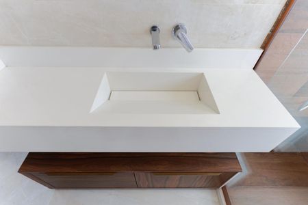 Apartamento para alugar com 70m², 2 quartos e 1 vagaBanheiro da suíte