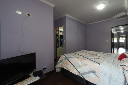 Casa à venda com 205m², 3 quartos e 4 vagasSuíte